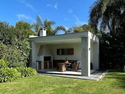Casa en Venta en Barrio Cerrado Altos de la Horqueta