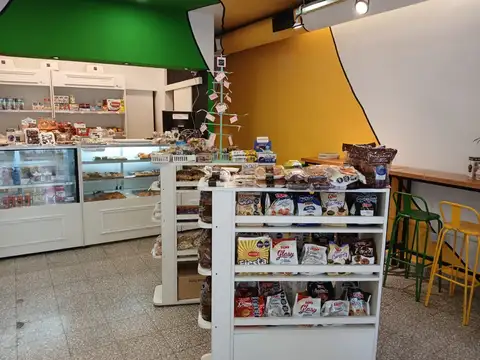 Panaderia / Cafeteria con Bar y Despacho