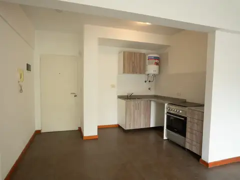 Departamento en Alquiler en Flores, $ 680.000