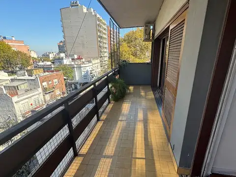 Avenida Juan Bautista Alberdi 2400