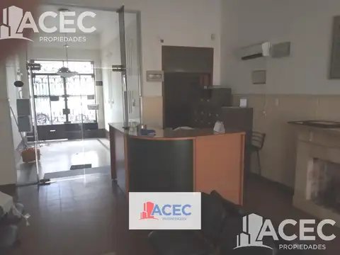 Oficina en Venta al Este