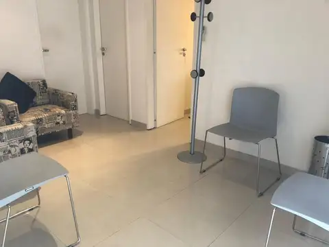 Oficina en Venta con 1 cochera