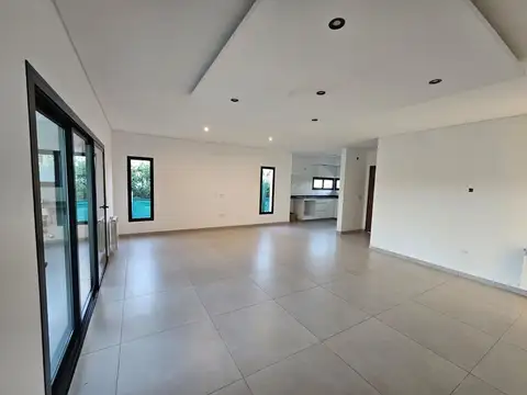 Casa en Venta en Zelaya, USD 174.000