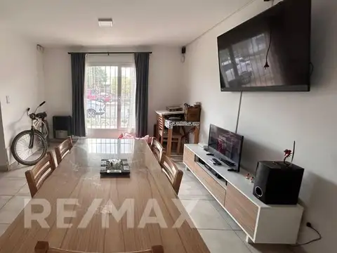 Depto Tipo Casa en Venta 6 años