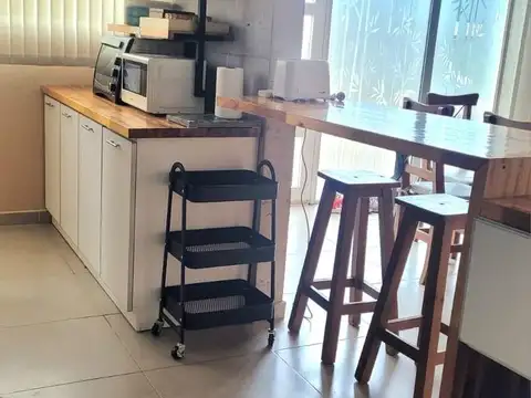 Casa en Alquiler Temporal con 2 cocheras