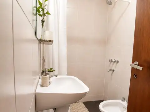 Departamento en Venta en Lisandro De La Torre, USD 38.000