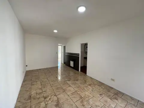 Macías 600