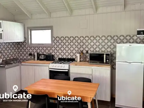Casa 2 ambientes con 1 baño