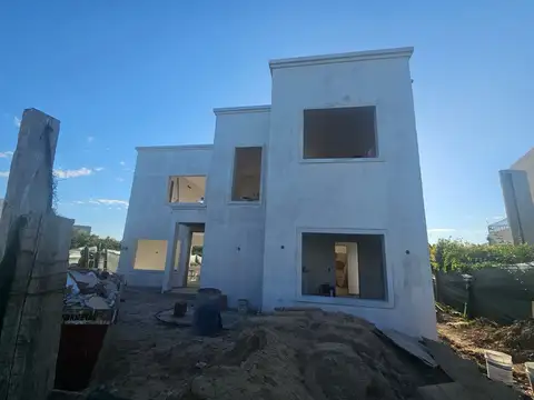 Casa en El Canton - Puerto