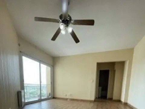 Departamento en Alquiler en Villa Luro, $ 550.000