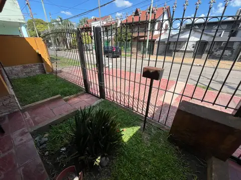 Zeballos al 2400 Frente PB