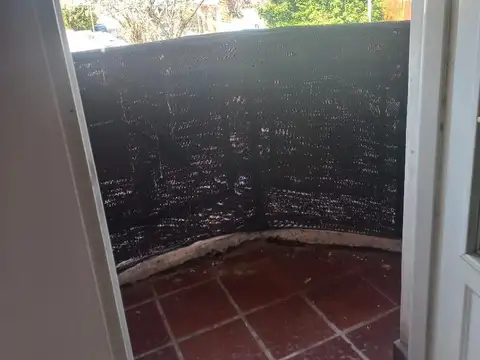 Departamento en Alquiler en Villa Ballester, $ 550.000