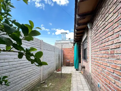 Casa en Venta en Adrogue, USD 65.000