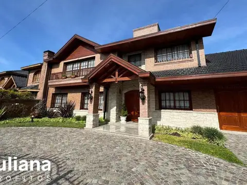Casa en Venta en Quilmes Oeste, USD 450.000