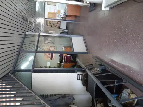 Local en Venta 25 años