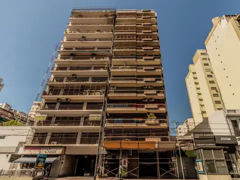 Av Rivadavia  al 6300