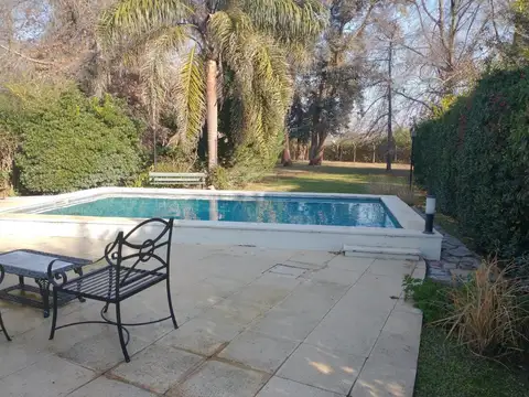 Casa en Venta en Lujan, USD 145.000