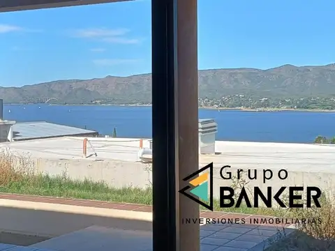 Casa en Venta en Villa Del Lago, USD 230.000