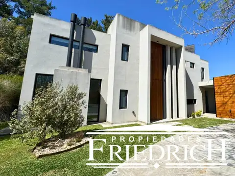 Casa en venta Club de Campo Los Puentes Lujan