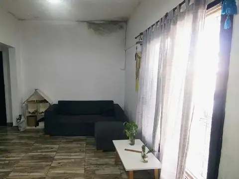 Depto Tipo Casa en Venta en Quilmes Oeste, USD 65.000