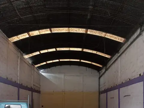 Galpon en Alquiler en Berazategui, $ 2.800.000