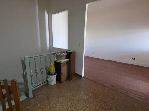 Venta Local con vivienda en Villa Cramer Bernal