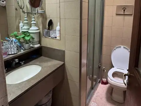 VENTA PH 4 AMBIENTES CON DEPENDENCIA Y TERRAZA – BALVANERA
