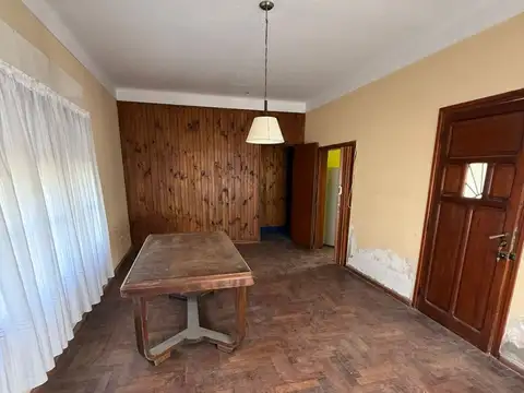 Casa en Venta en Coronel Dorrego, USD 70.000