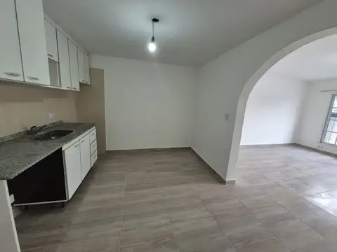 Departamento 3 ambientes con 1 baño