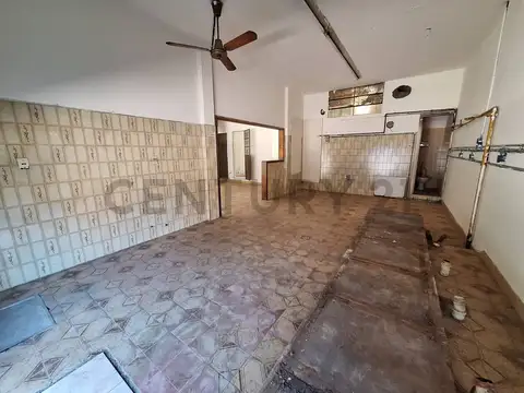Local en Alquiler en Remedios de Escalada, $ 750.000