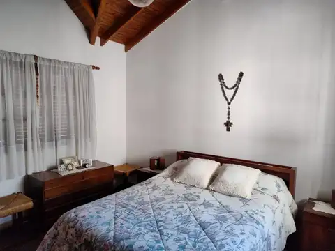 Exc. Duplex 4 Amb con Patio y Cochera