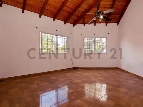 Casa en Venta en Arroyito, USD 130.000