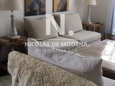 Casa en Alquiler Temporal de 4 dormitorios