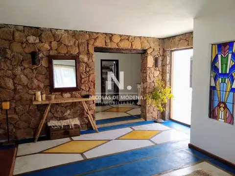 Casa 5 ambientes con 2 baños