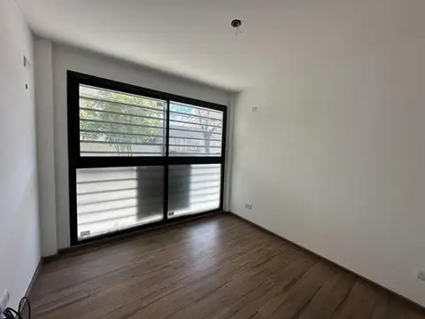 Departamento 1 Dormitorio Amplio Balcon al frente