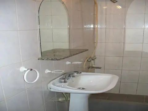 DEPARTAMENTO 2 AMB PLANTA BAJA CON PATIO VILLA BOSCH