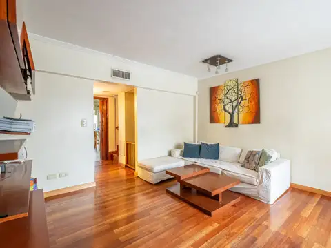 Depto Tipo Casa en Venta 20 años