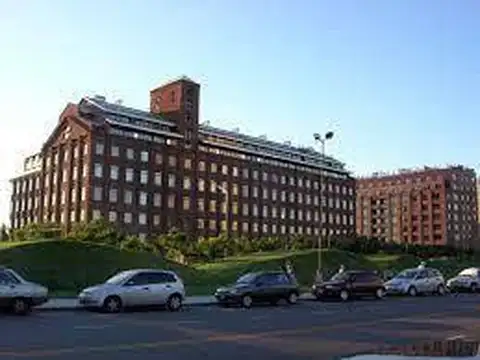 TRIPLEX LA PORTEÑA 270Mts.5AMB. AMOBLADO