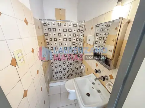 Depto Tipo Casa en Venta de 6 ambientes