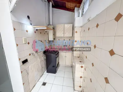 Carlos Antonio Lopez al 2300