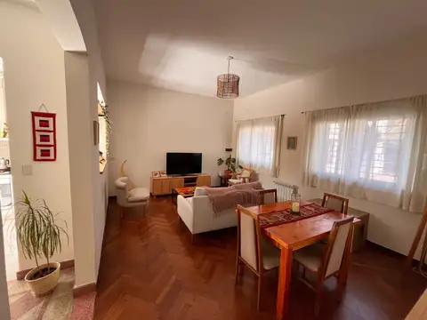 Olivos Golf - Chalet de estilo 4 amb - Reformas a nuevo!  con opción de Local y uso profesional!