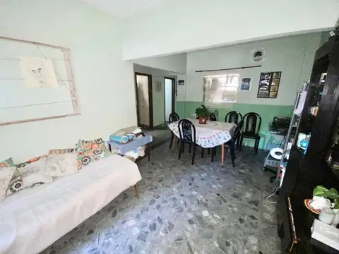 Casa en Venta en Castelar Sur, USD 110.000