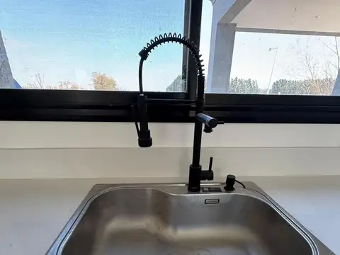 Casa en Venta con 4 cocheras
