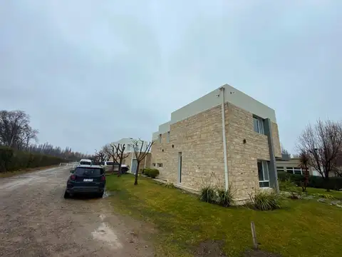 Fray Mamerto Esquiu  UF 100
