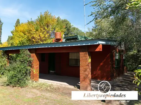 Casa 3 ambientes con 1 baño