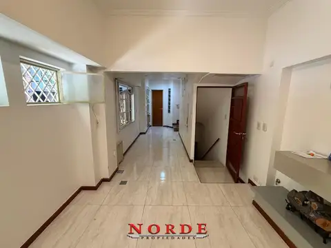 Depto Tipo Casa en Venta 50 años
