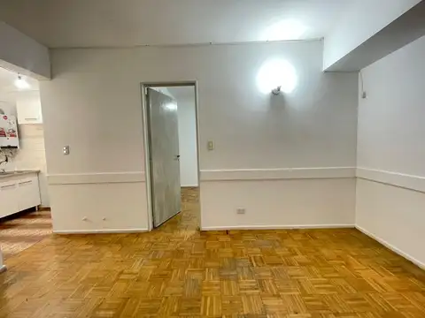 Oficina 2 ambientes con 1 baño