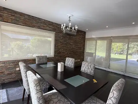 Casa en Alquiler de 4 dormitorios