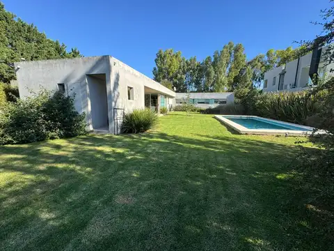 Casa en Venta en  Barrio San Joaquín