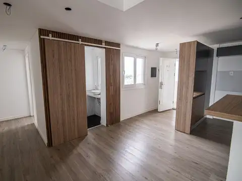 De la Nacion 300, Piso 9